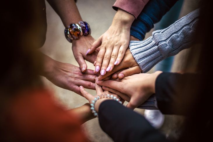 company hands