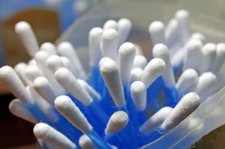 Cotton swabs