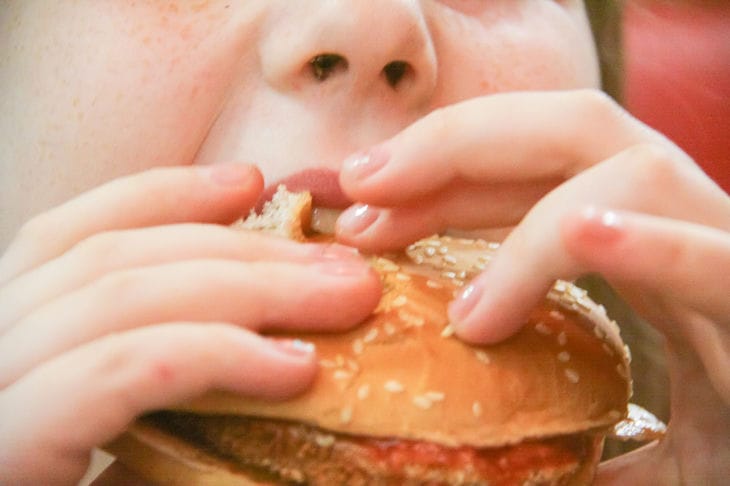 Child and burger