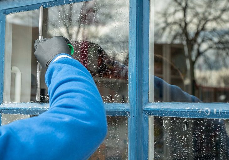 Window washing