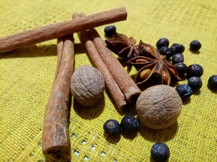 Cinnamon Spices