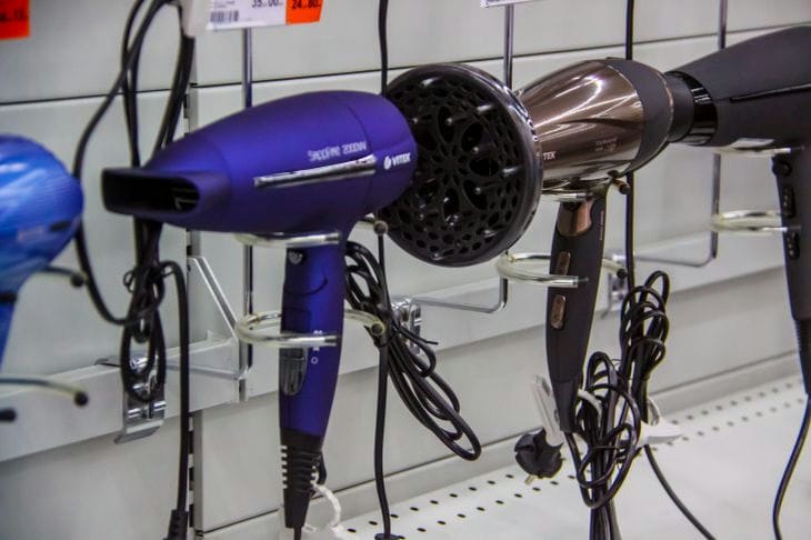 Hair dryer