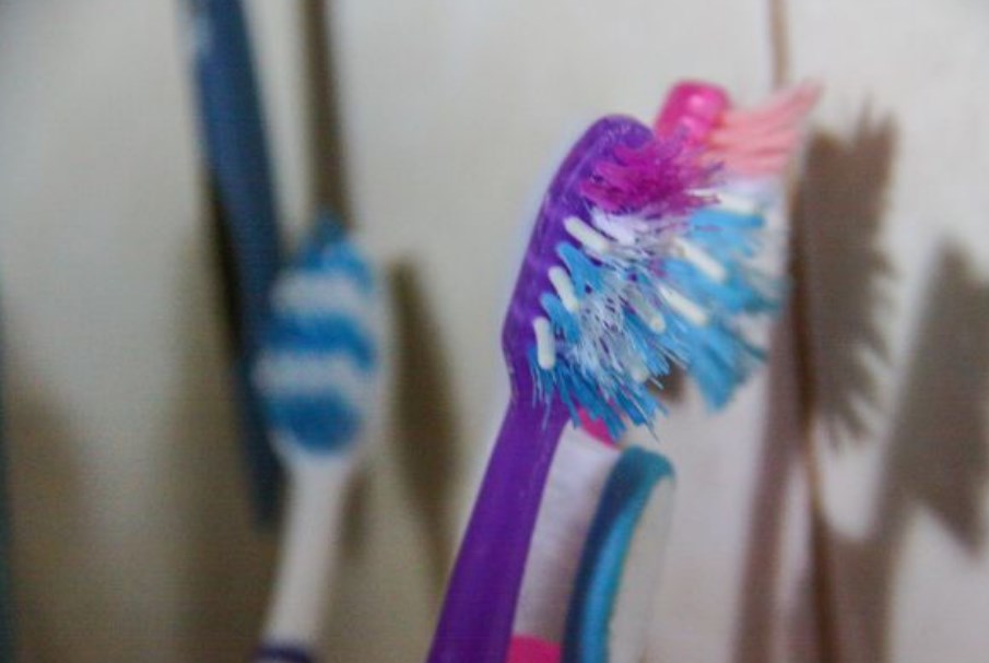 toothbrush