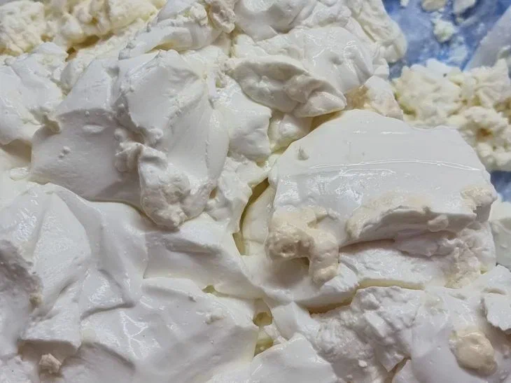 Cottage cheese with sour cream